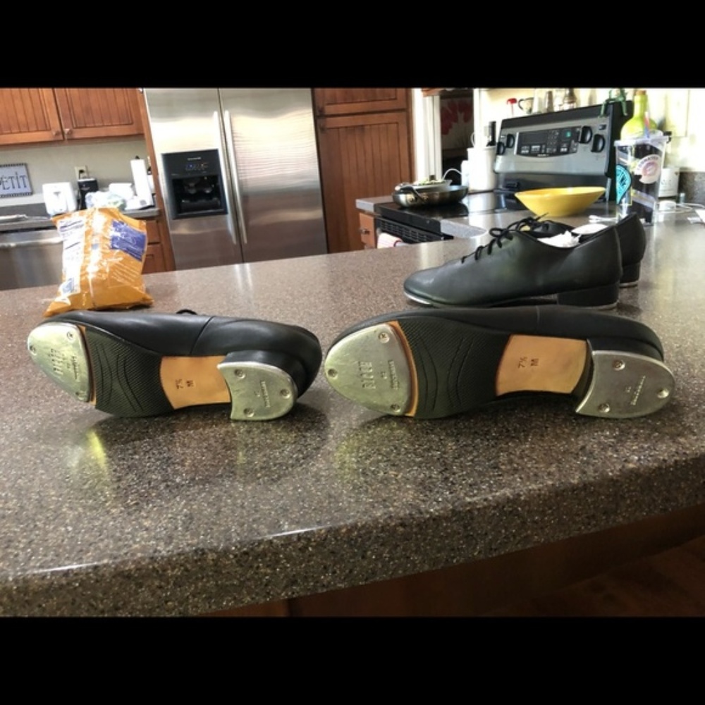 Bloch Tap Shoes sz 7.5